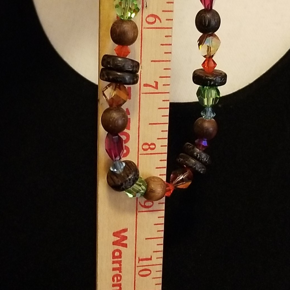 beaded necklace - Picture 3 of 4